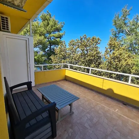 Apartment Elena